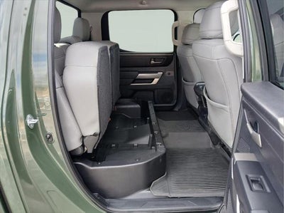 2022 Toyota TUNDRA 4X4 SR5