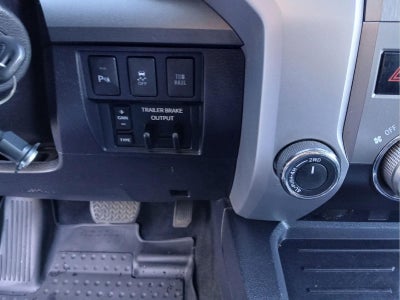 2017 Toyota Tundra SR5