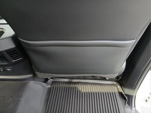 2024 Toyota Tundra i-FORCE MAX Limited HV