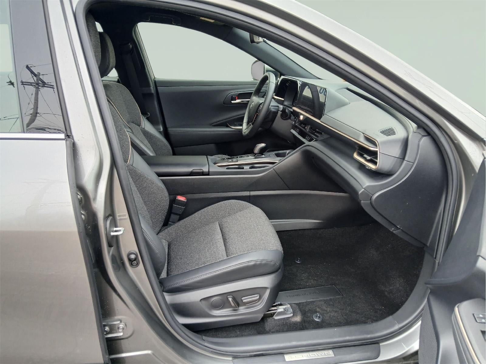 2023 Toyota Toyota Crown XLE XLE