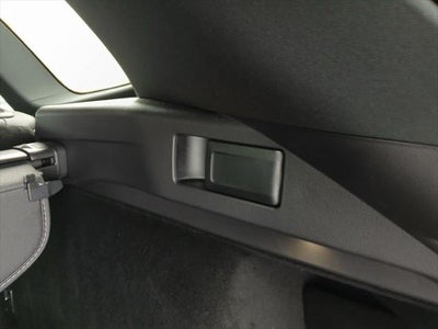 2025 Toyota CROWN SIGNIA XLE