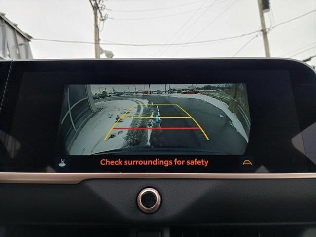 2025 Toyota CROWN SIGNIA XLE