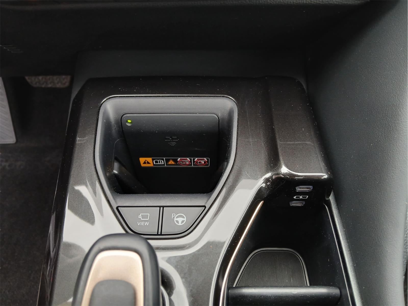 2025 Toyota CROWN PLATINUM AWD