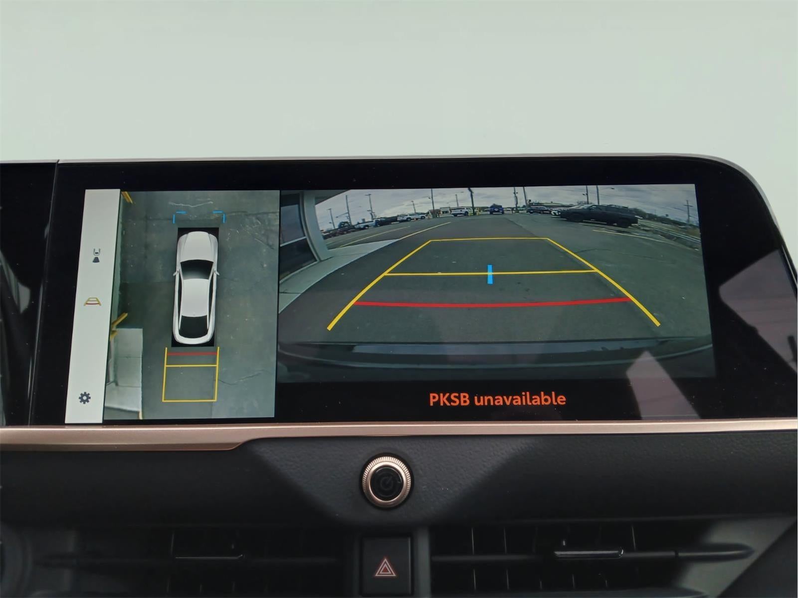 2025 Toyota CROWN PLATINUM AWD