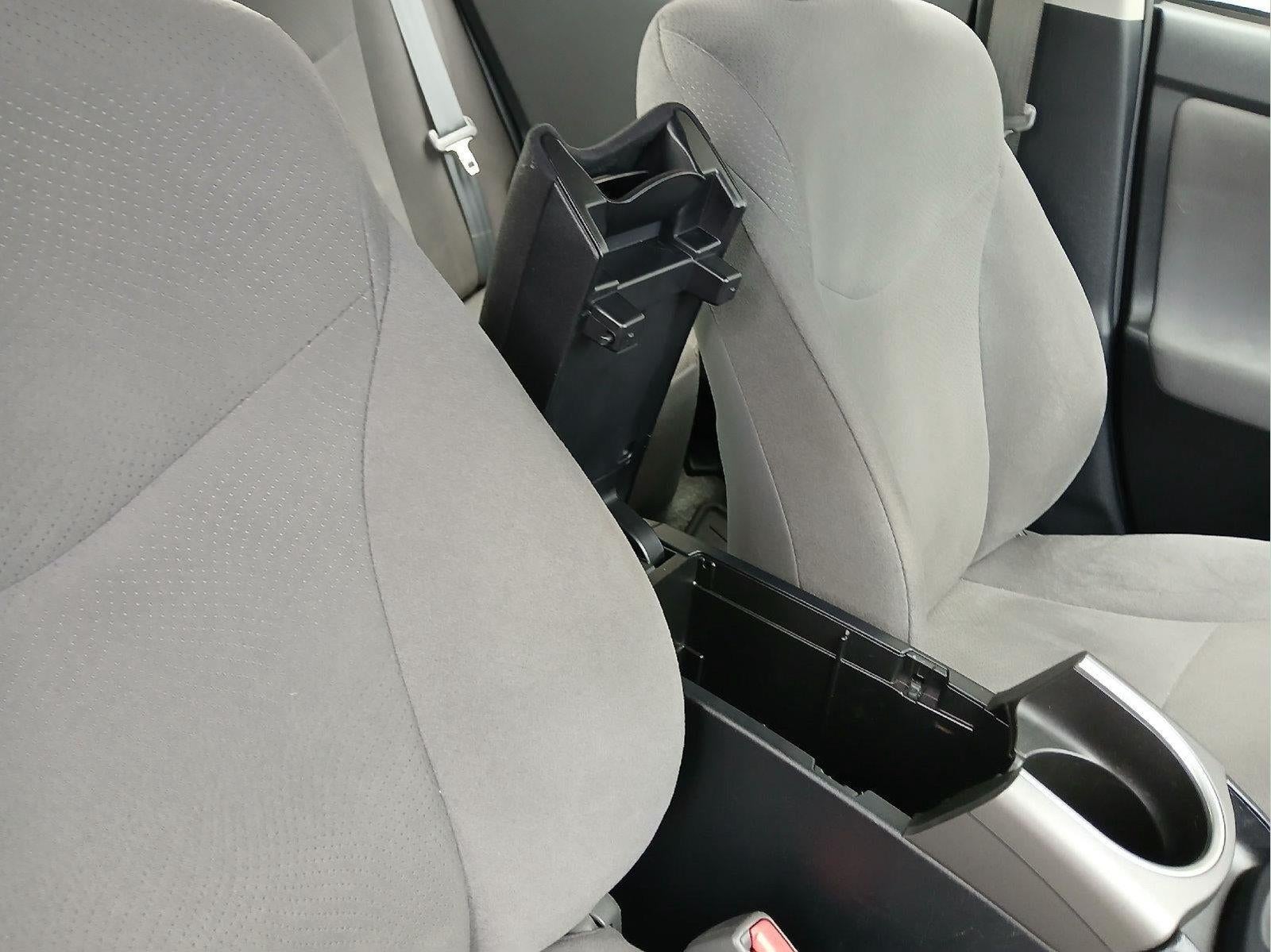 2015 Toyota Prius Three