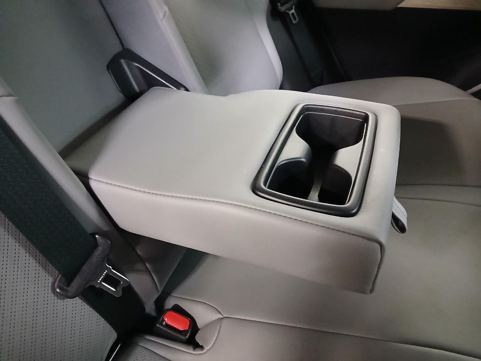 2021 Toyota Venza XLE XLE