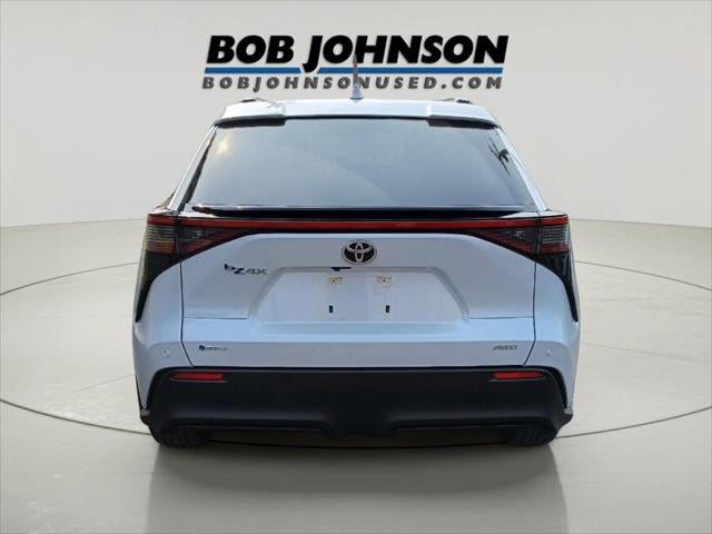 2024 Toyota bZ4X XLE