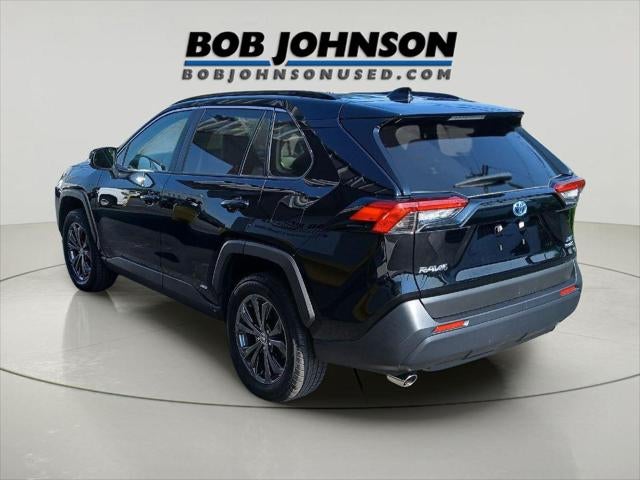 2022 Toyota RAV4 Hybrid XLE Premium