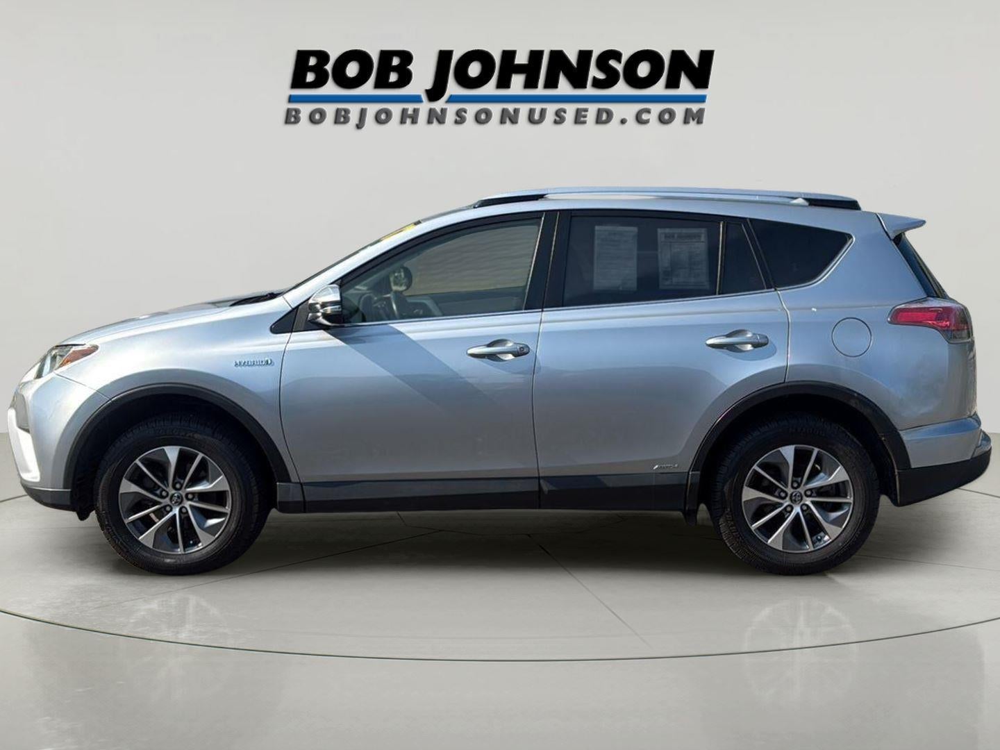 2017 Toyota RAV4 Hybrid XLE