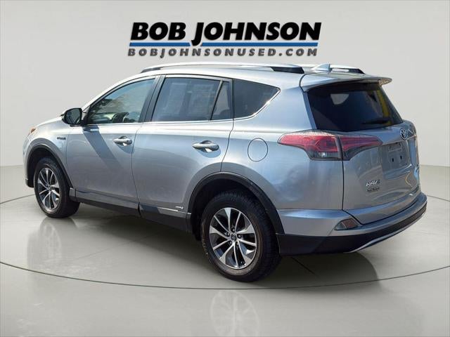 2017 Toyota RAV4 Hybrid XLE
