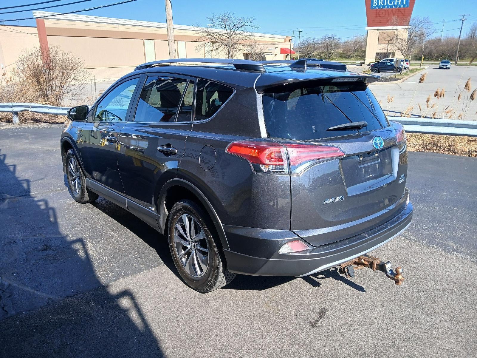 2017 Toyota RAV4 HYBRID XLE
