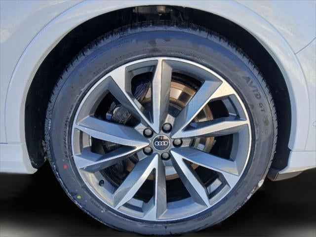 2021 Audi SQ7 Premium Plus