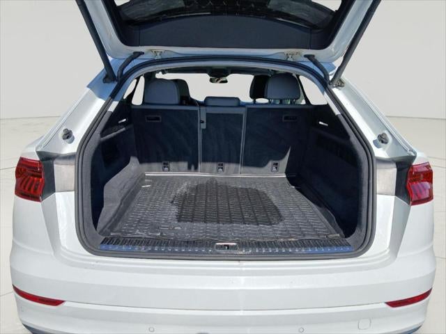 2019 Audi Q8 Premium Plus