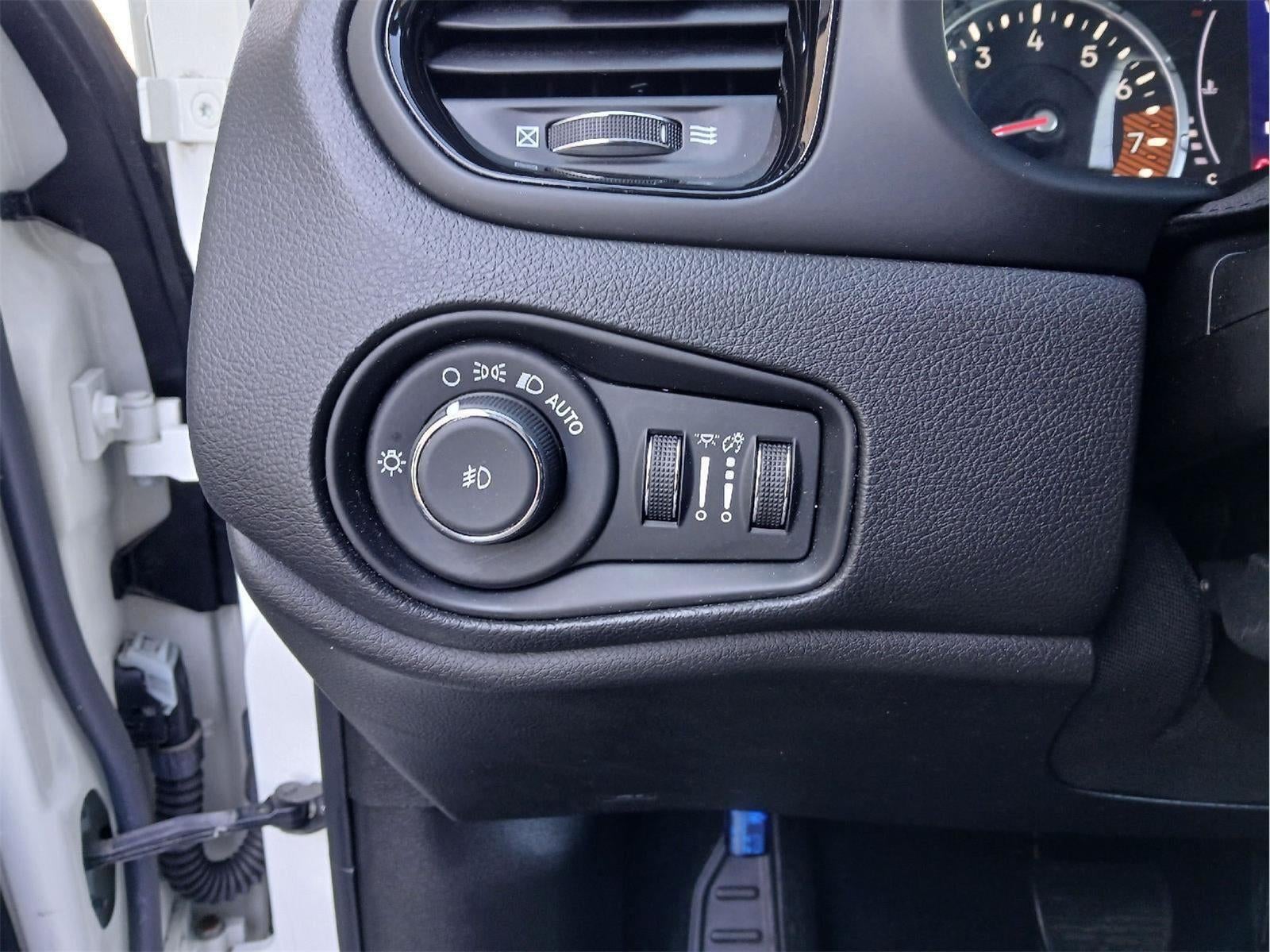 2020 Jeep Renegade Altitude