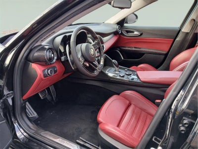 2018 Alfa Romeo GIULIA SEDAN