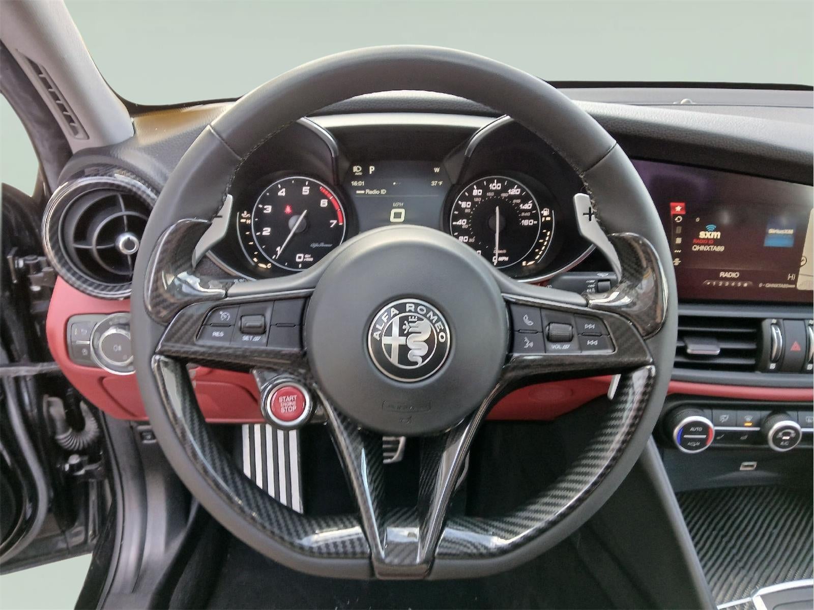 2018 Alfa Romeo GIULIA SEDAN