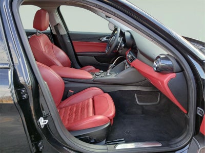 2018 Alfa Romeo GIULIA SEDAN