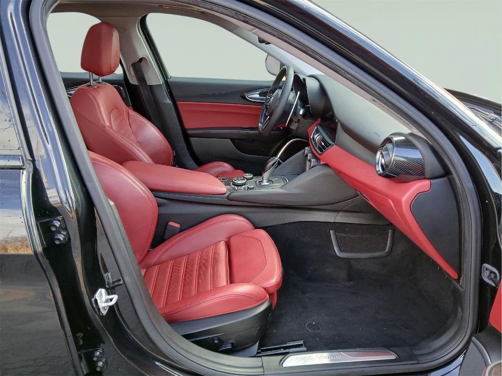 2018 Alfa Romeo GIULIA SEDAN