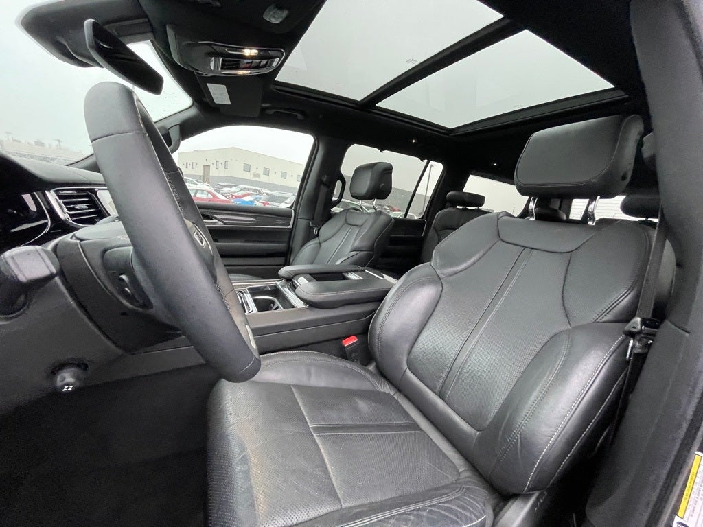 2022 Jeep Wagoneer Series II