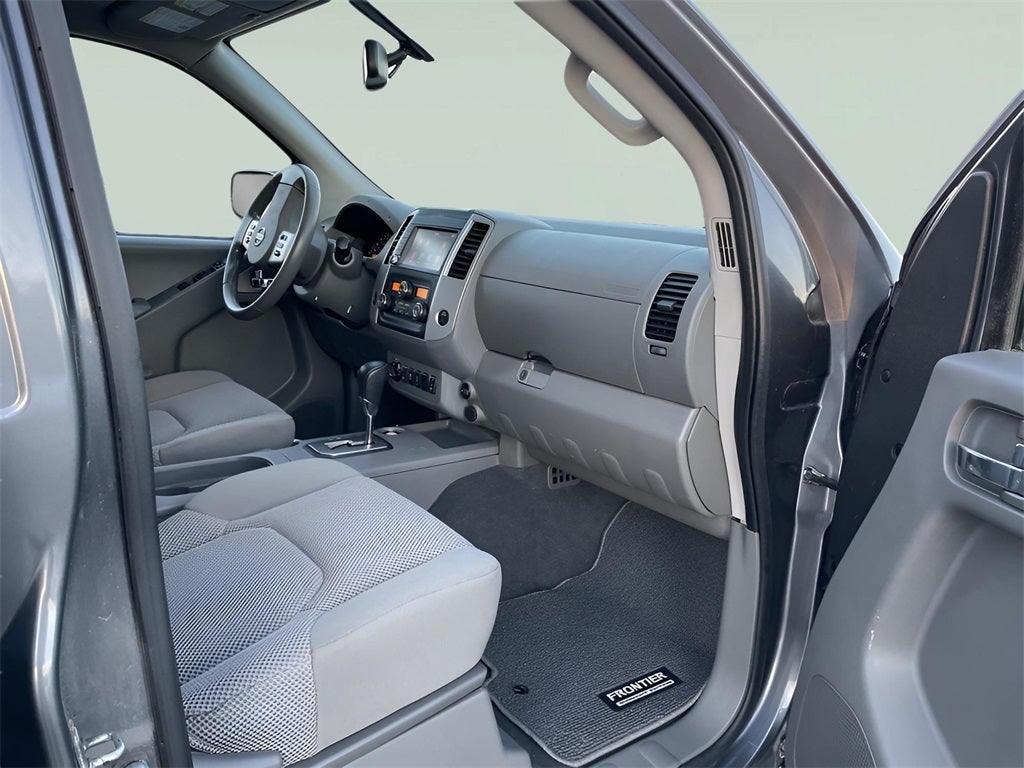 2020 Nissan Frontier SV