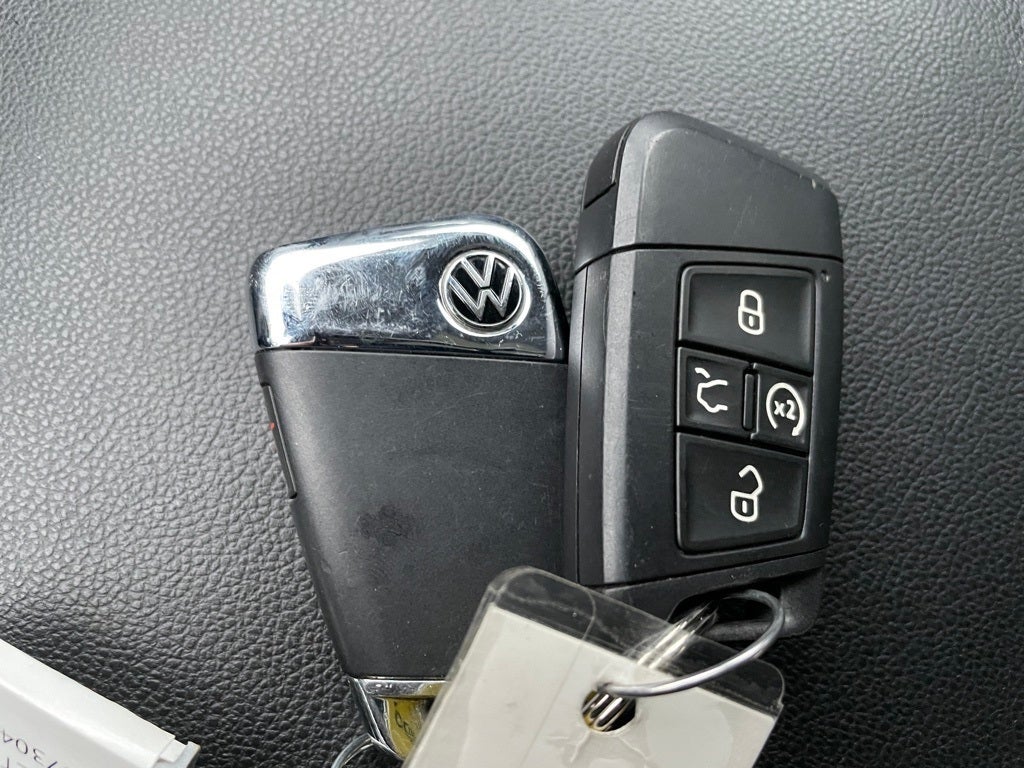 2022 Volkswagen Atlas 3.6L V6 SEL R-Line Certified