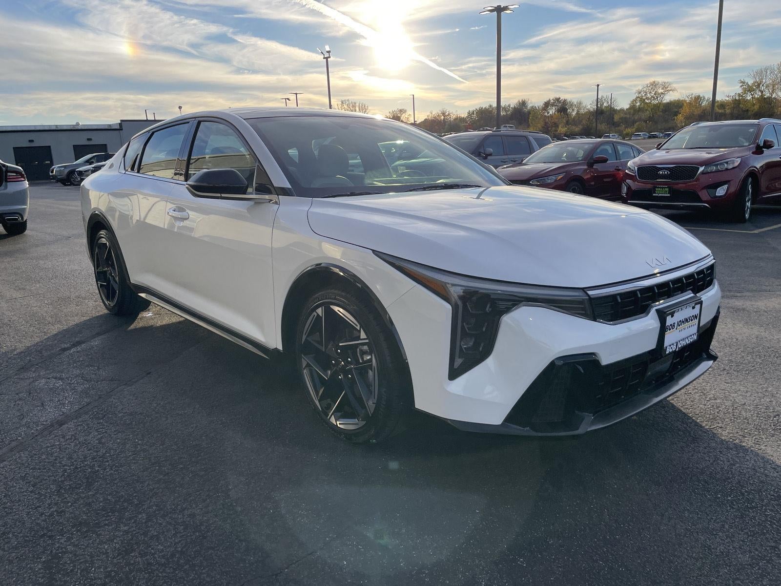 2025 Kia K4 GT-Line