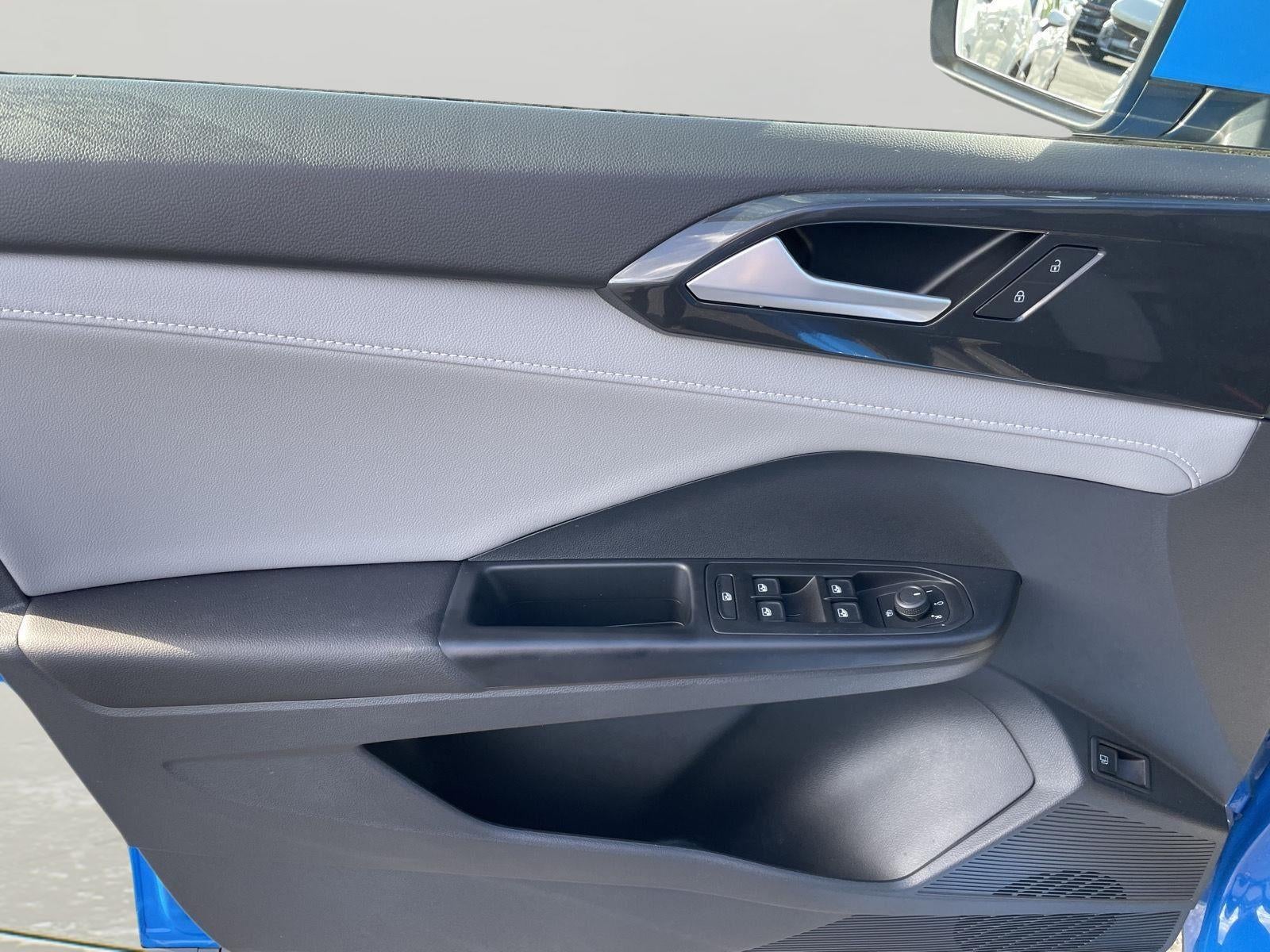 2023 Volkswagen Taos SEL
