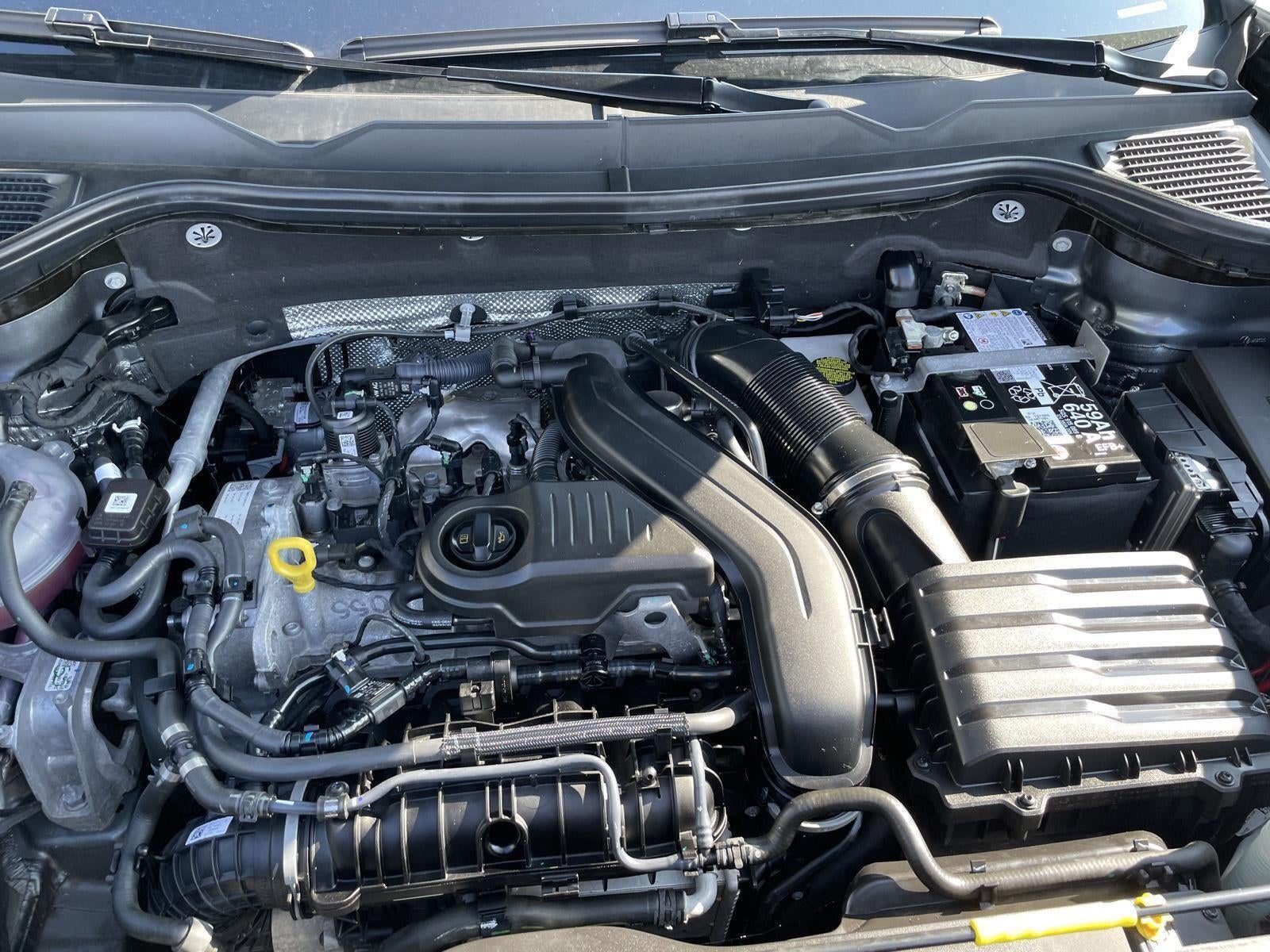 2024 Volkswagen Taos S