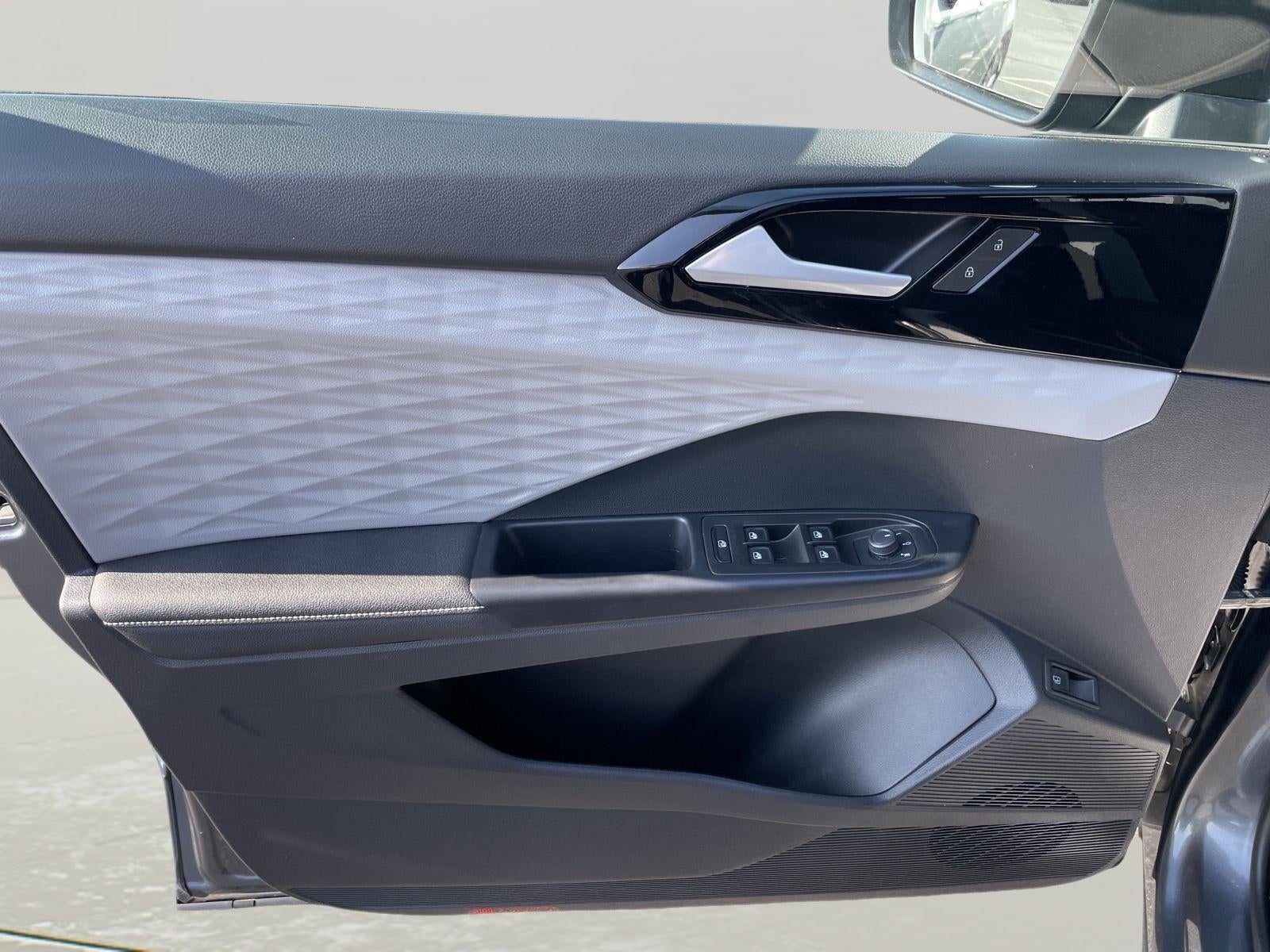 2024 Volkswagen Taos S