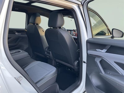 2025 Volkswagen Tiguan 2.0T SE R-Line Black Certified