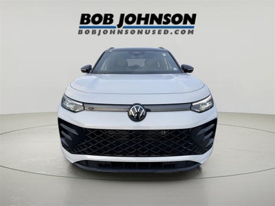 2025 Volkswagen Tiguan 2.0T SE R-Line Black Certified