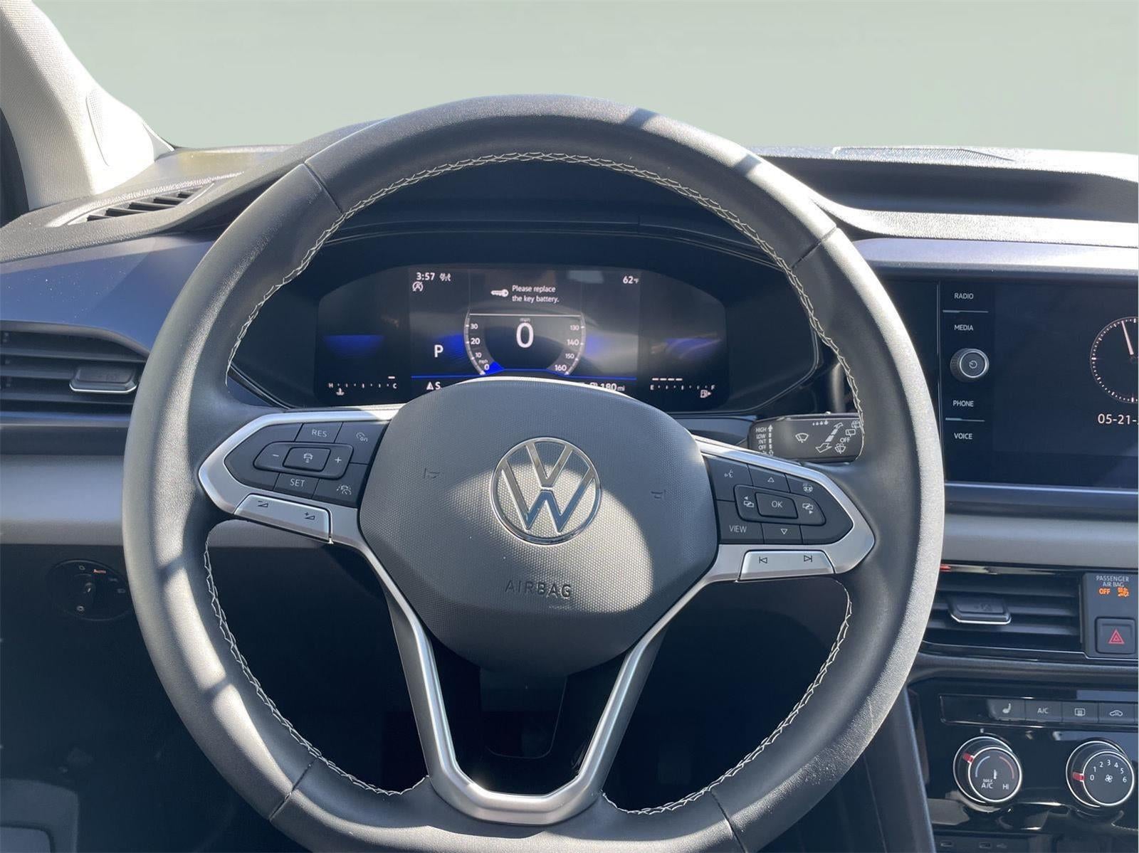 2023 Volkswagen Taos SE