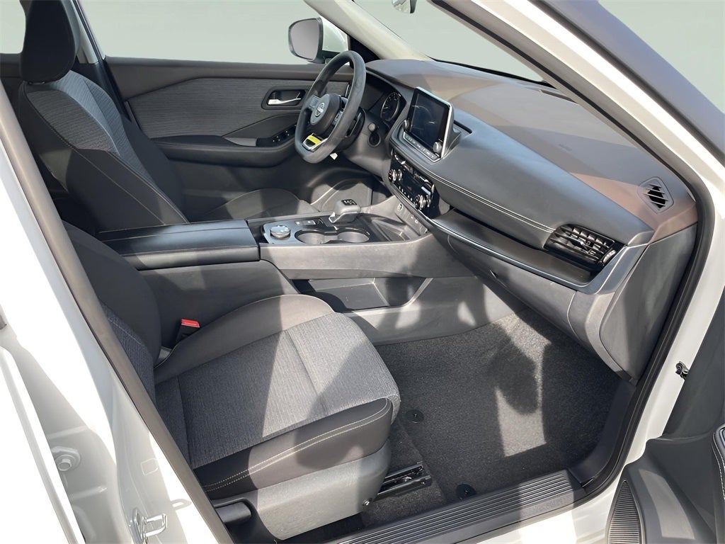 2023 Nissan Rogue SV Certified *$500 CPO Rebate*