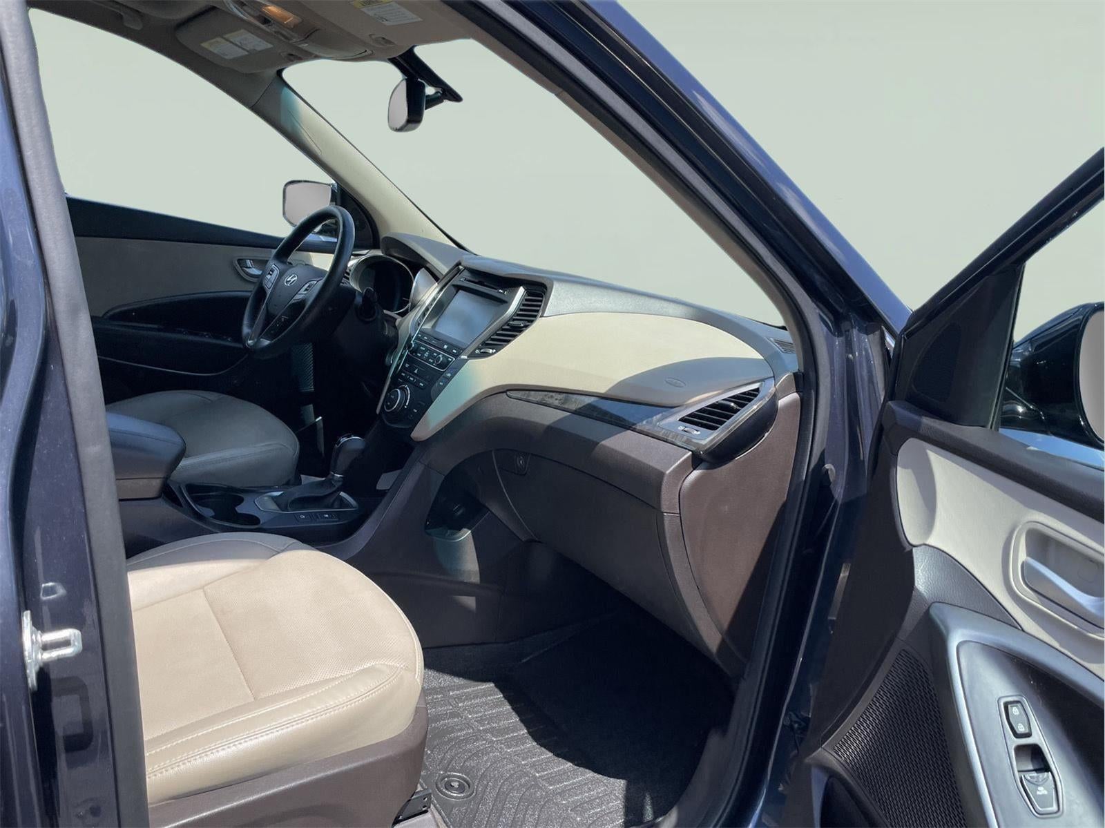 2017 Hyundai Santa Fe Sport 2.0T Ultimate