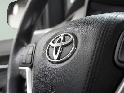 2015 Toyota Sienna LE 7 Passenger