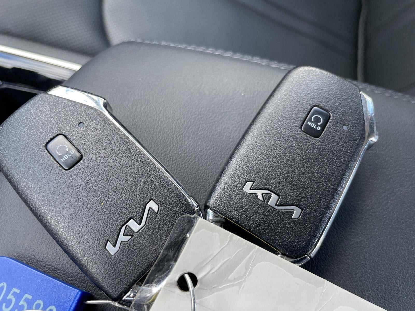 2023 Kia K5 EX