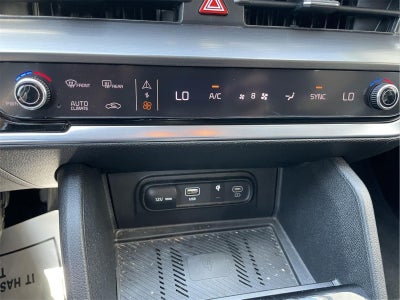 2024 Kia Sportage EX