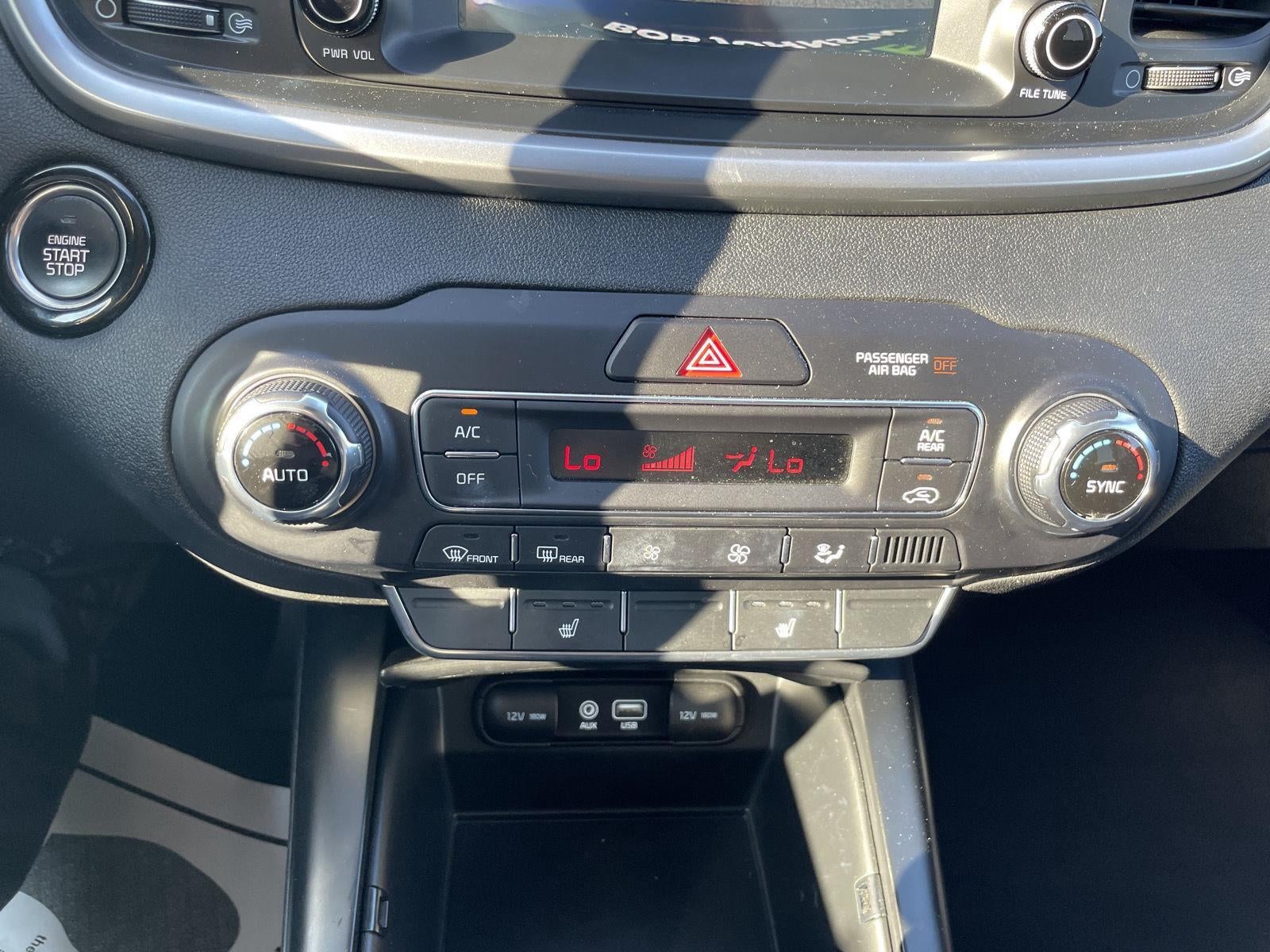 2020 Kia Sorento S V6