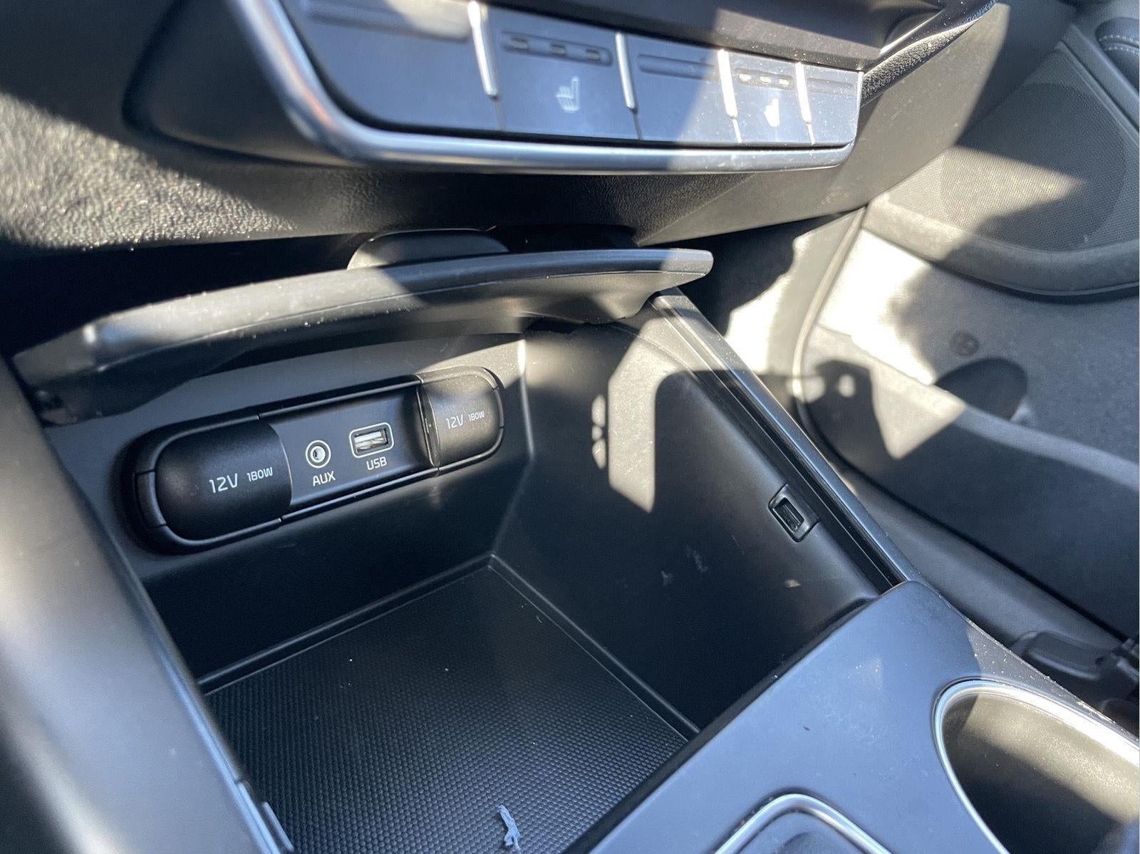 2020 Kia Sorento S V6