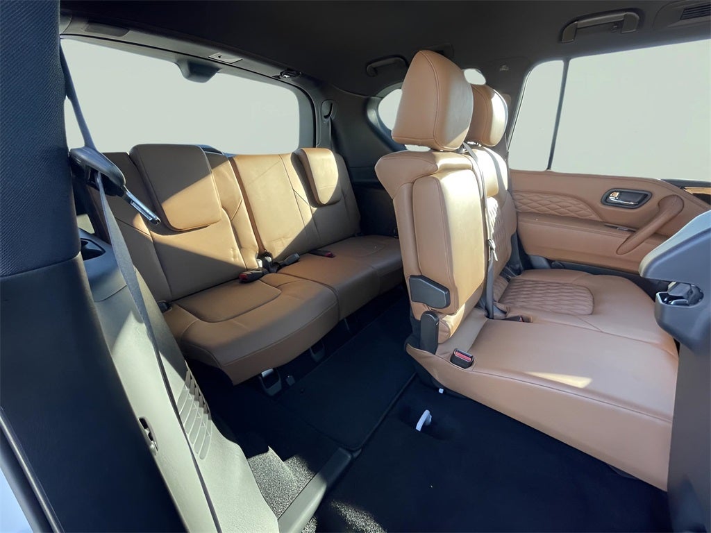 2024 INFINITI QX80 Sensory Certified