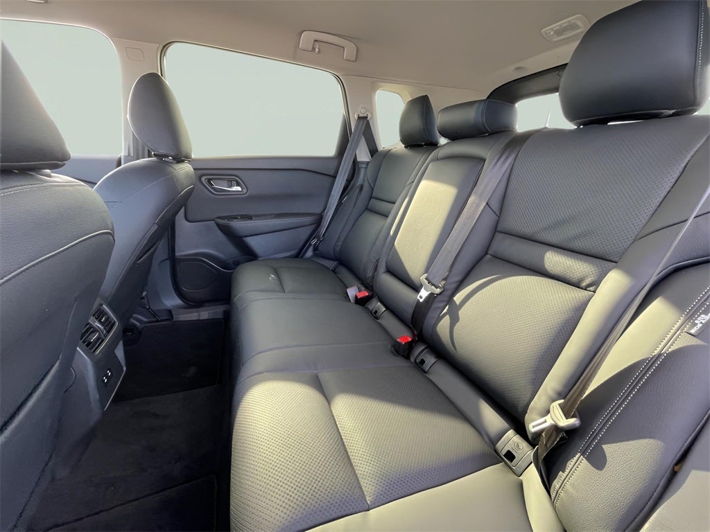 2024 Nissan Rogue SV Certified - Leather Heated seats *$500 CPO Rebate*