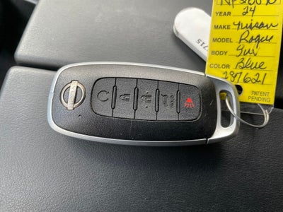 2024 Nissan Rogue SL Certified *$500 CPO Rebate*