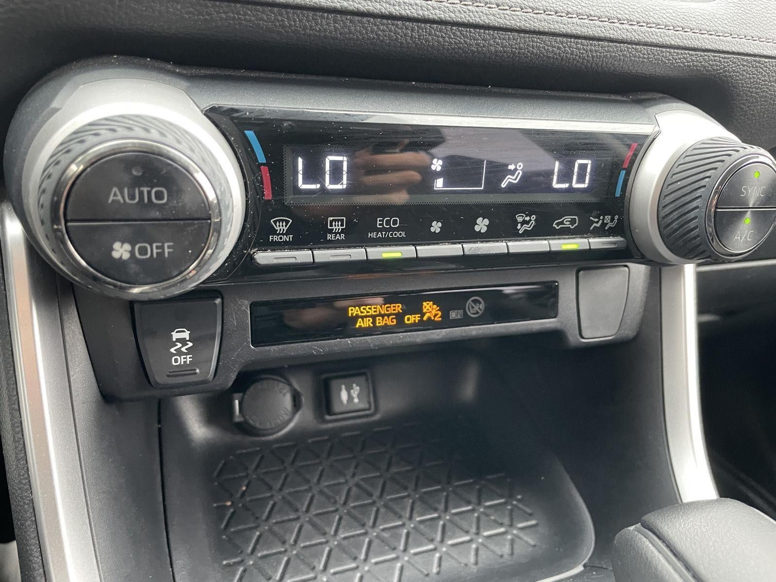 2019 Toyota RAV4 Hybrid LE