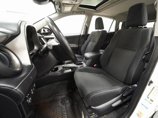 2017 Toyota RAV4 Hybrid XLE