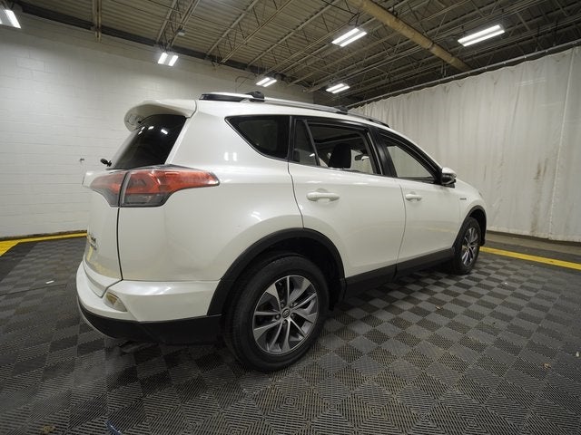 2017 Toyota RAV4 Hybrid XLE