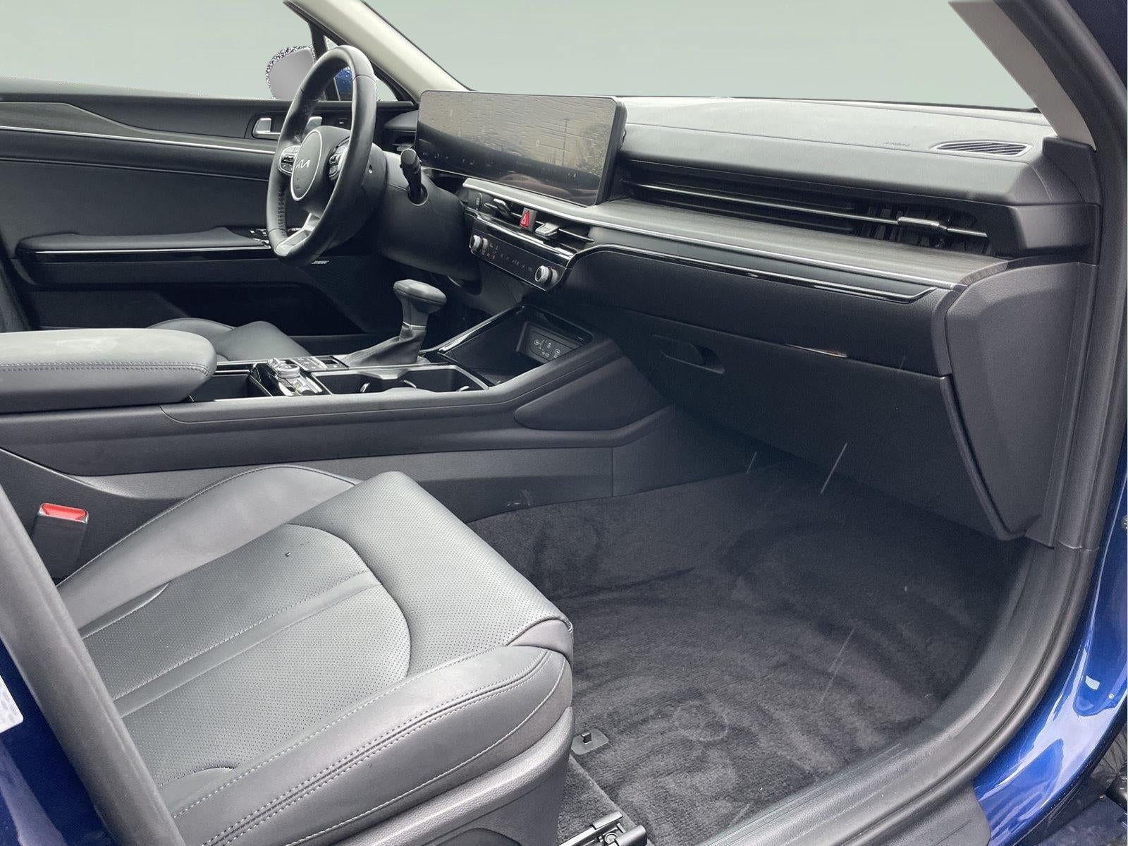 2025 Kia K5 EX