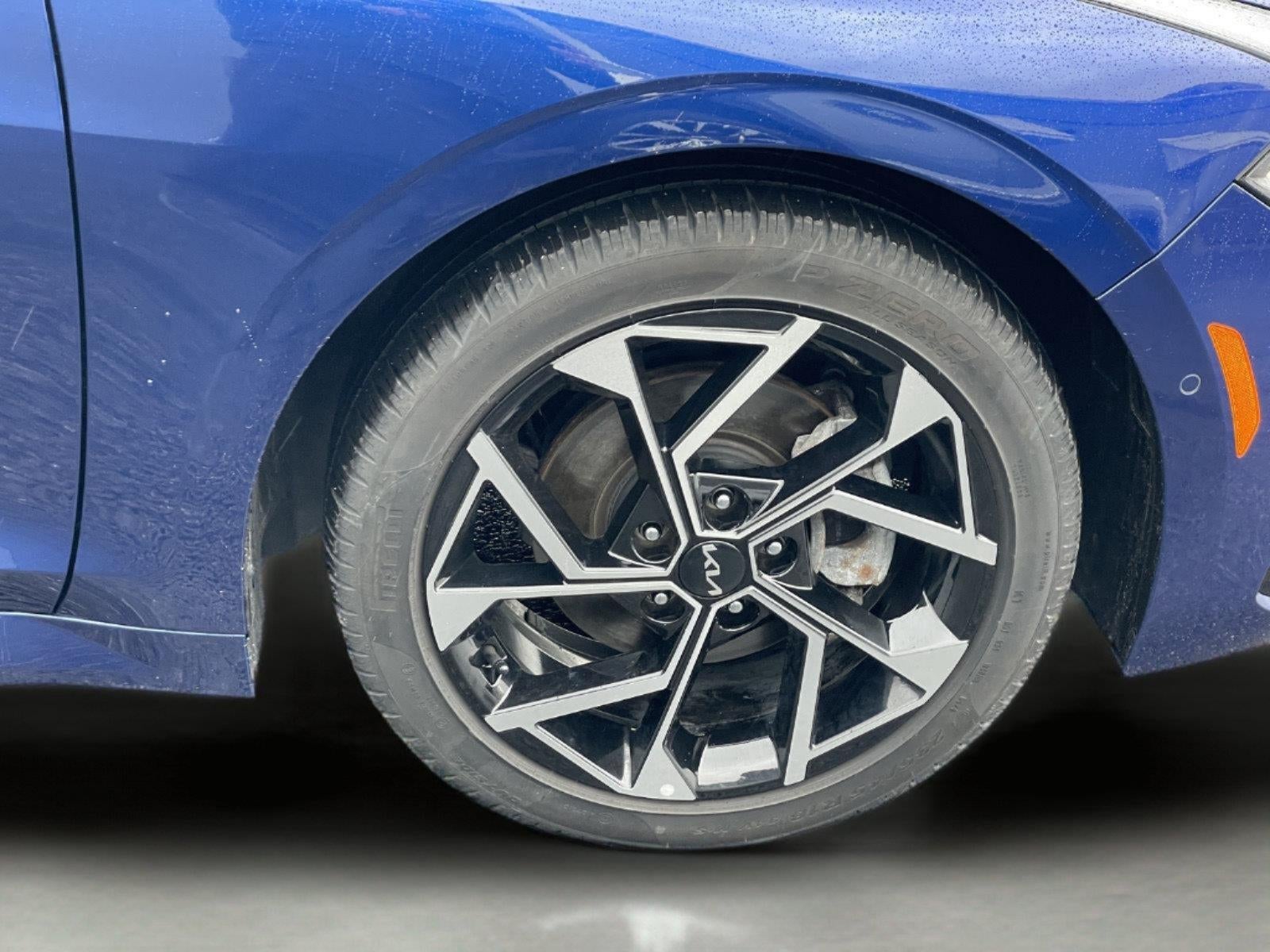2025 Kia K5 EX