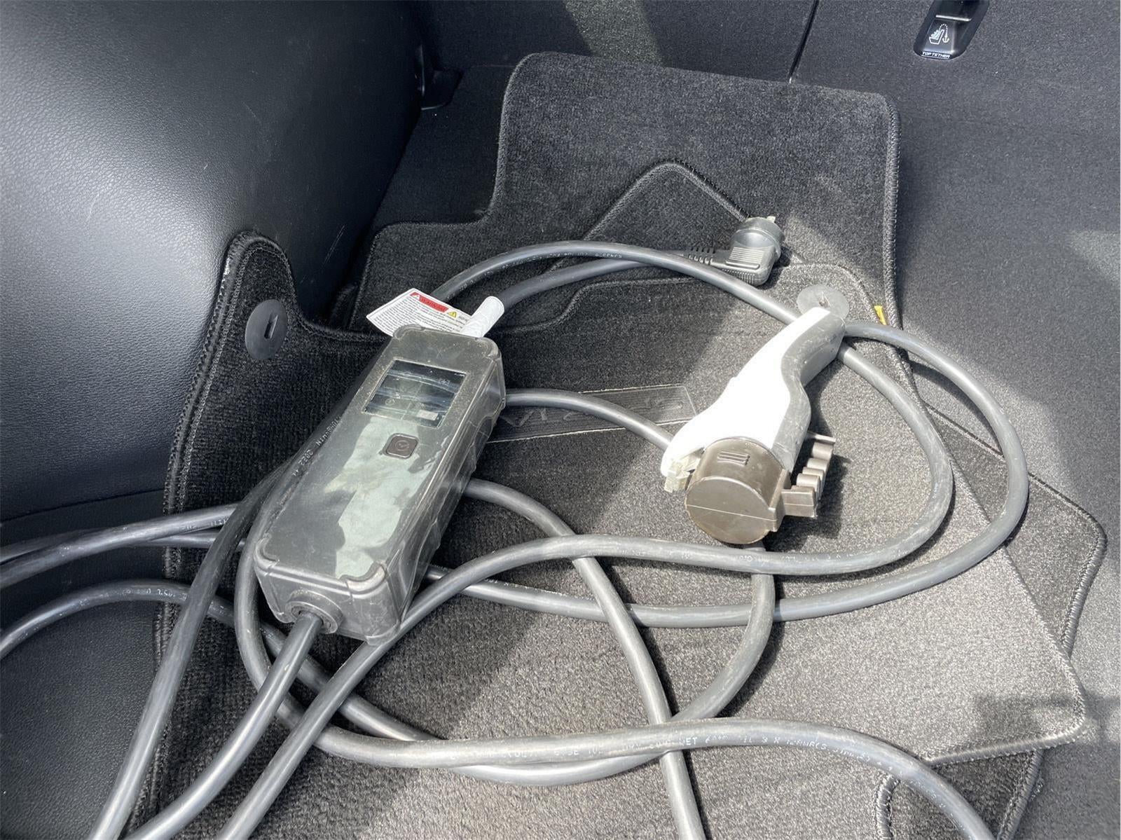 2023 Kia Sportage Plug-In Hybrid X-Line