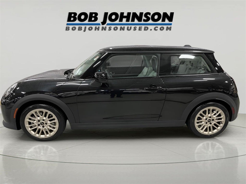 2025 MINI Hardtop 2 Door Cooper
