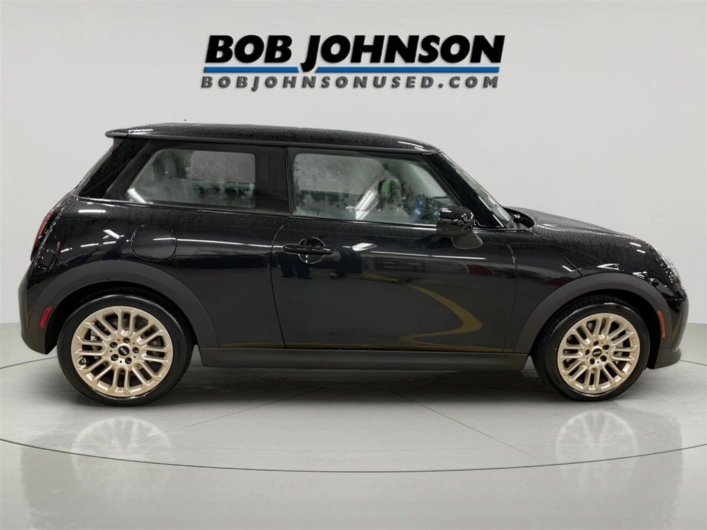 2025 MINI Hardtop 2 Door Cooper